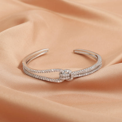 Radiant Knot