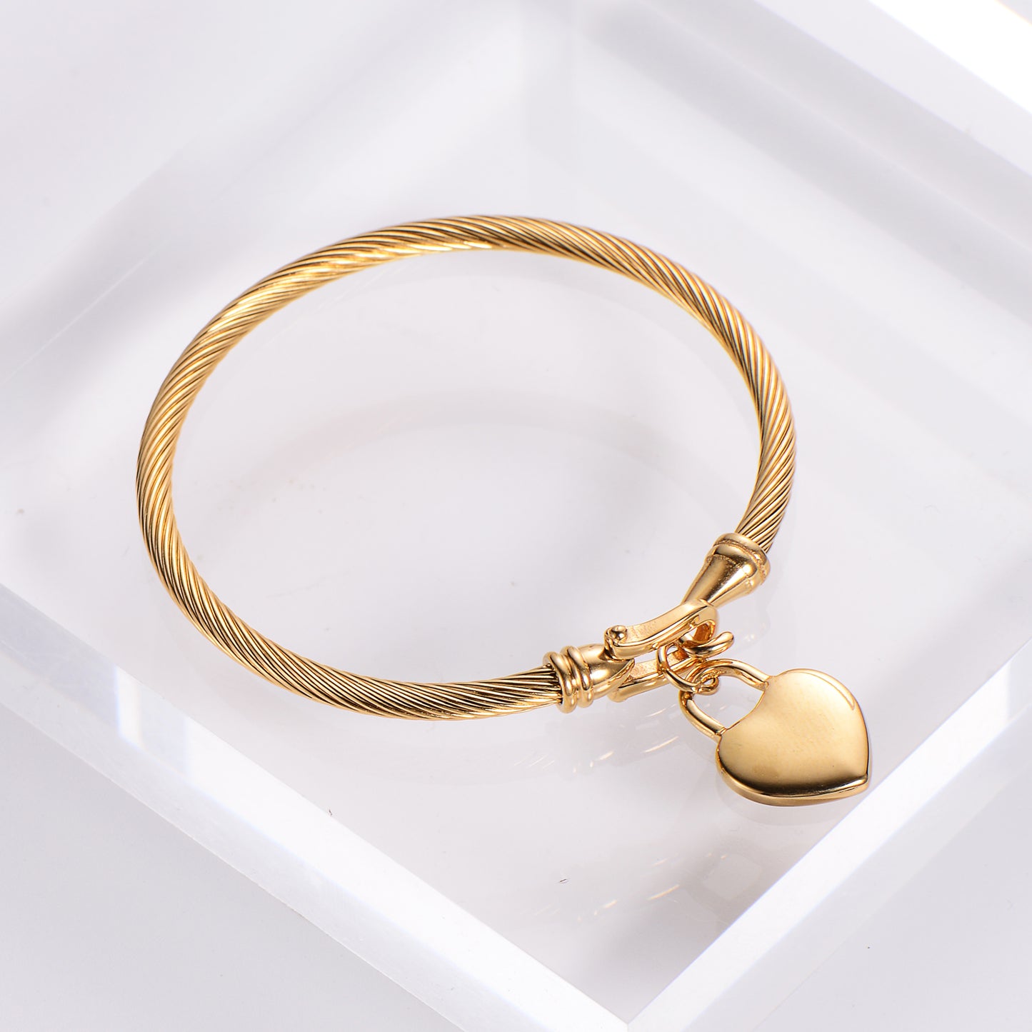 Eternal Heart Bangle