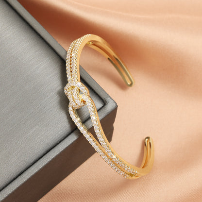 Radiant Knot