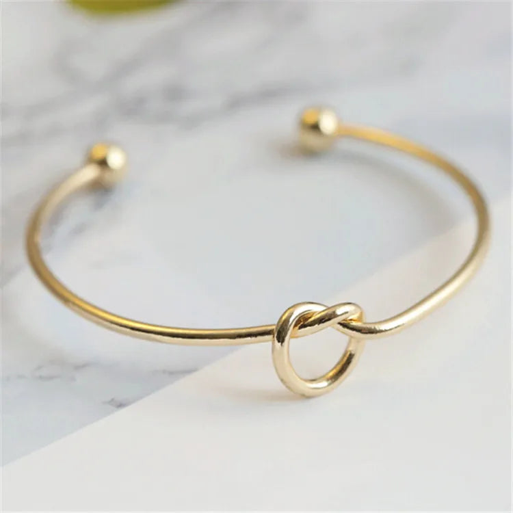 Midnight Twist Bangle