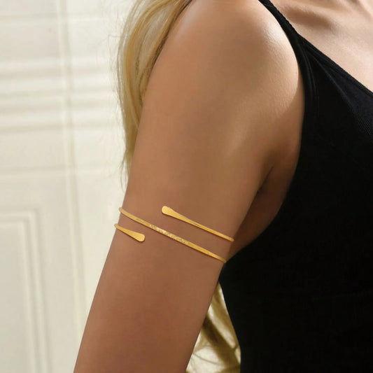 Radiant Queen Cuff