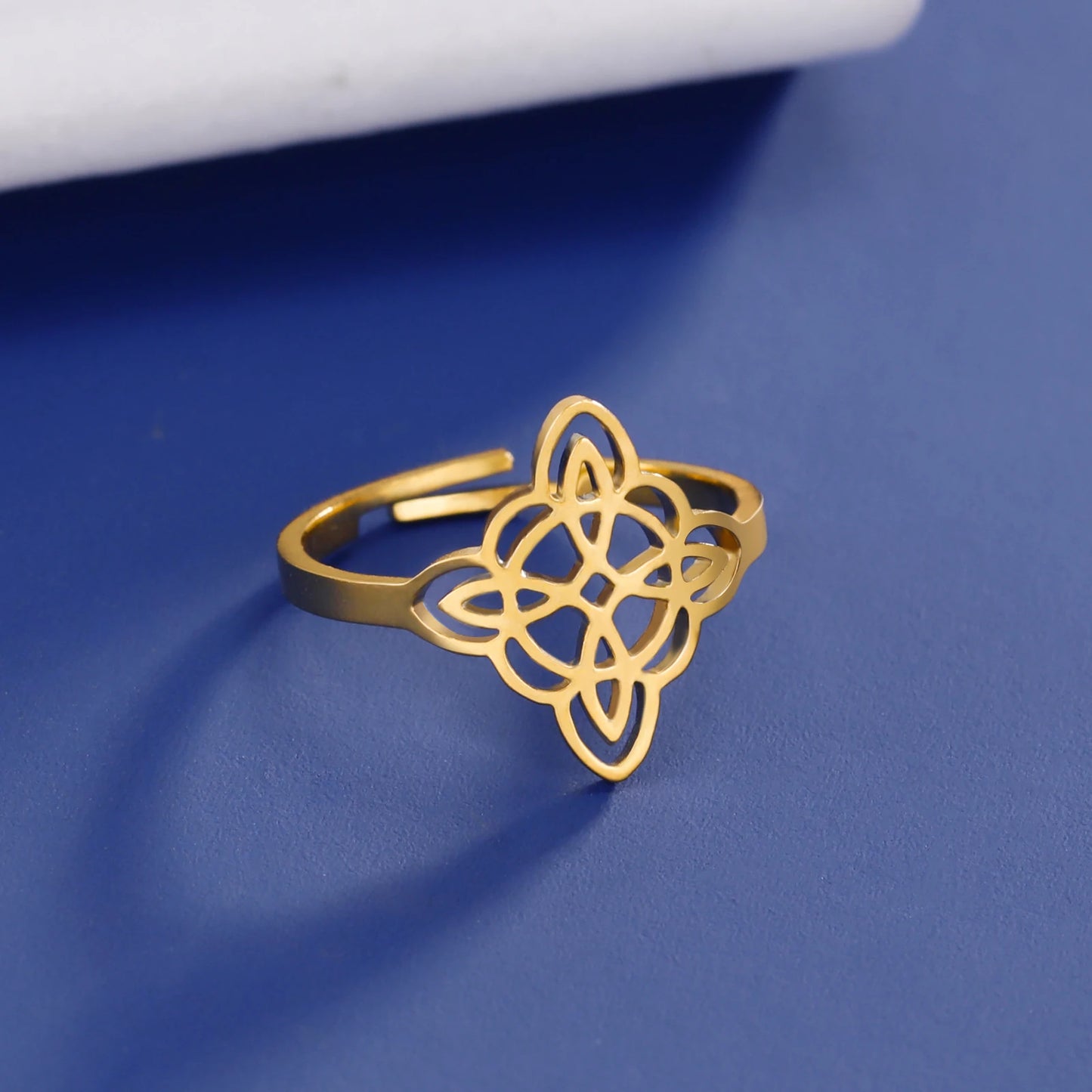 Eternal Knot Ring