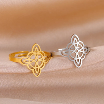 Eternal Knot Ring