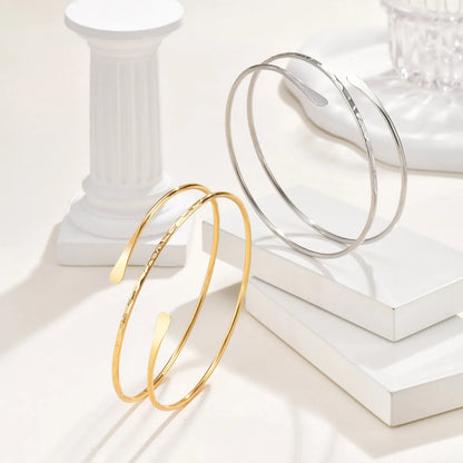Radiant Queen Cuff